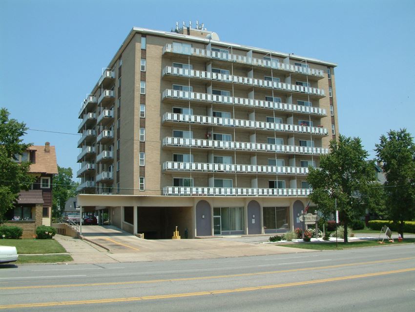 Clifton Park & Clifton House Apartments, 11212 & 11406 Clifton Blvd